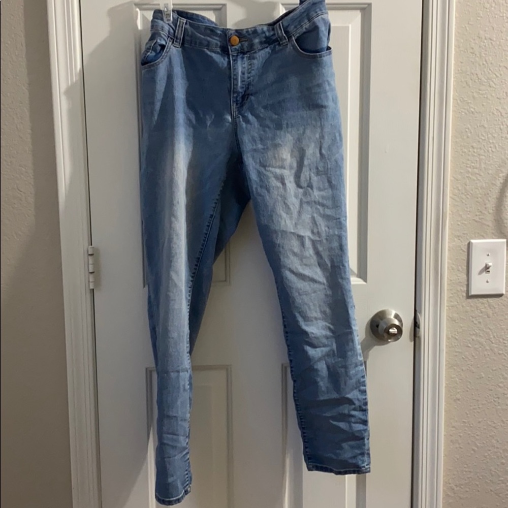 Jeans